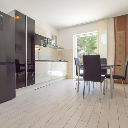 Apartments Nika Primošten Εξωτερικό φωτογραφία
